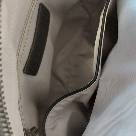 ▪︎ Black ▪︎ Crossbody Handbag with Jewels - Picture 3 of 6